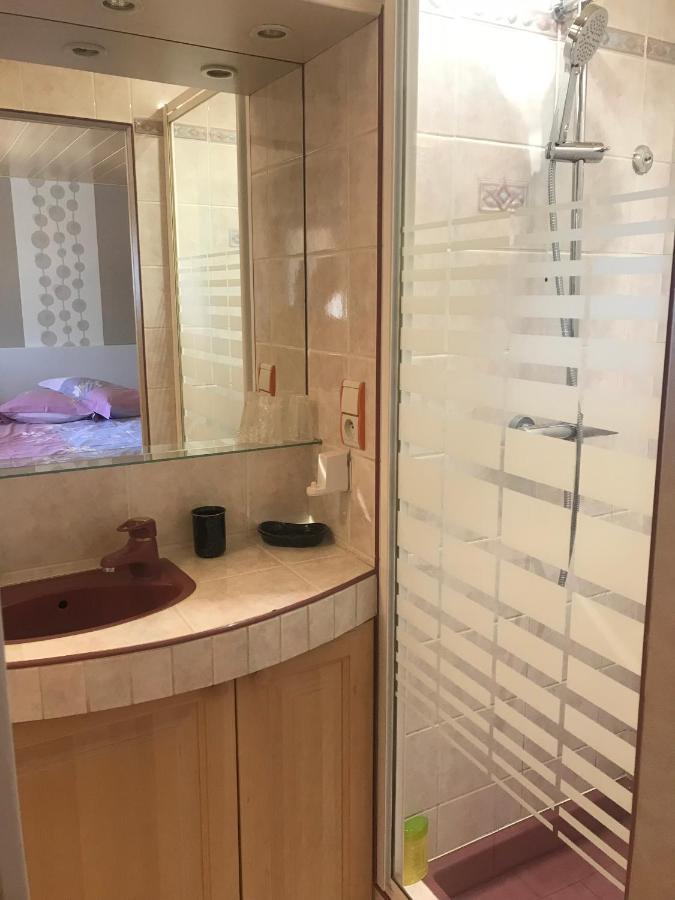 バンソン・エ・オルキニー L'Appentis Bed & Breakfast エクステリア 写真